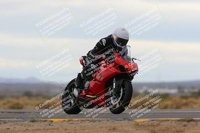 media/Jan-14-2023-SoCal Trackdays (Sat) [[497694156f]]/Turn 17 Exit (110pm)/